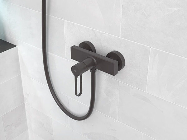 DIOR-DUCHA-TITANIO-AMBIENTE