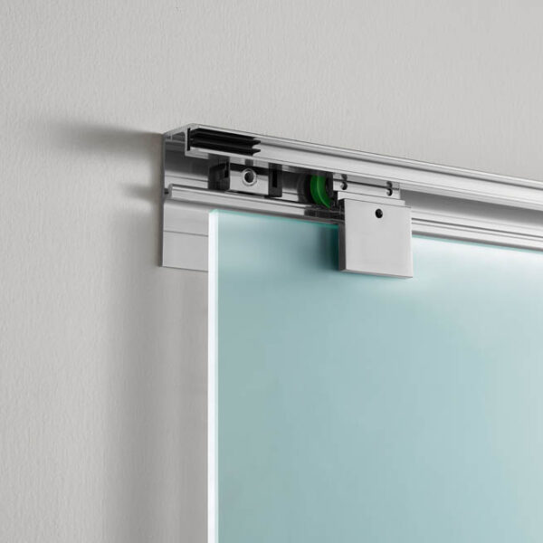 puerta de paso cromo detalle